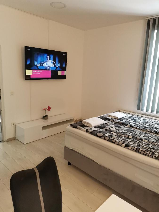 Apartments Petrova170 Ζάγκρεμπ Εξωτερικό φωτογραφία