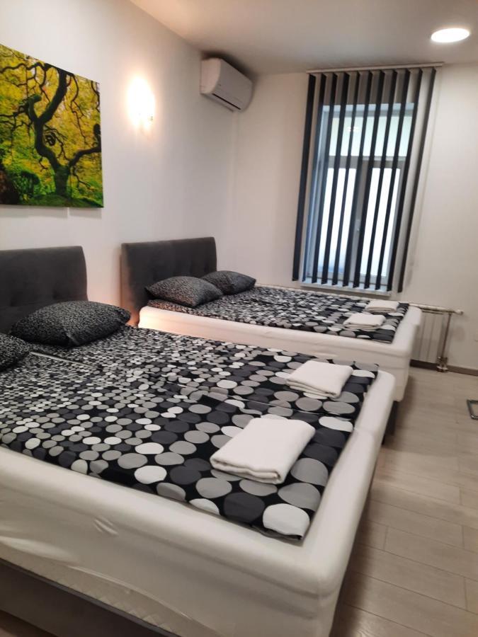 Apartments Petrova170 Ζάγκρεμπ Εξωτερικό φωτογραφία