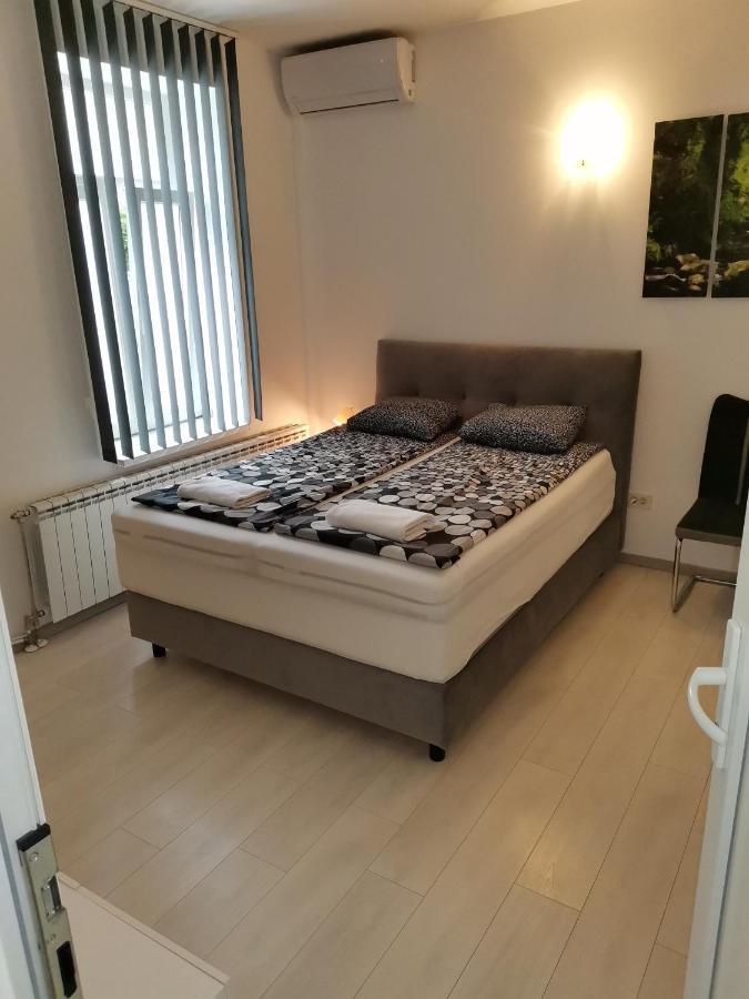 Apartments Petrova170 Ζάγκρεμπ Εξωτερικό φωτογραφία