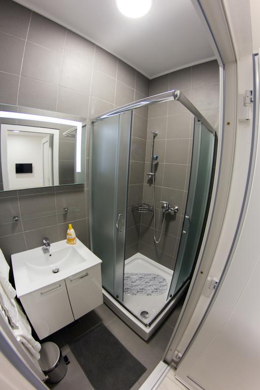 Apartments Petrova170 Ζάγκρεμπ Εξωτερικό φωτογραφία